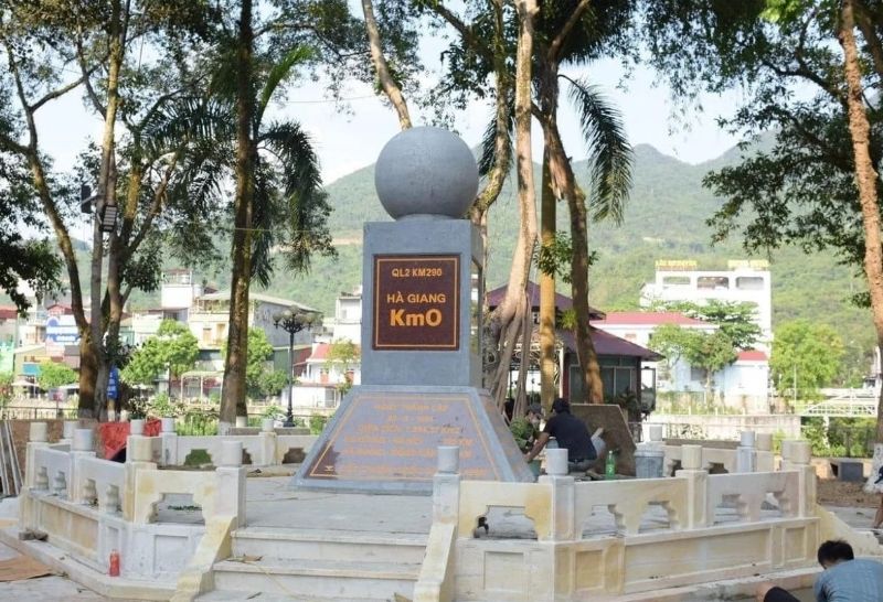 Kilometer Zero Marker — Ha Giang City
