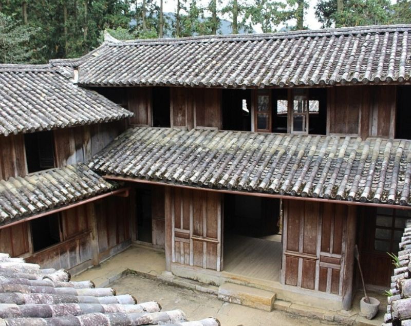 Vuong Family Mansion