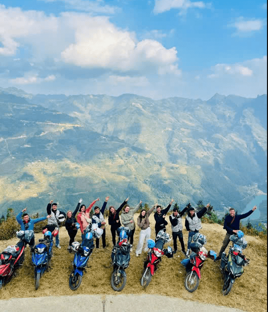 why-you-should-hire-a-motorbike-driver-in-ha-giang