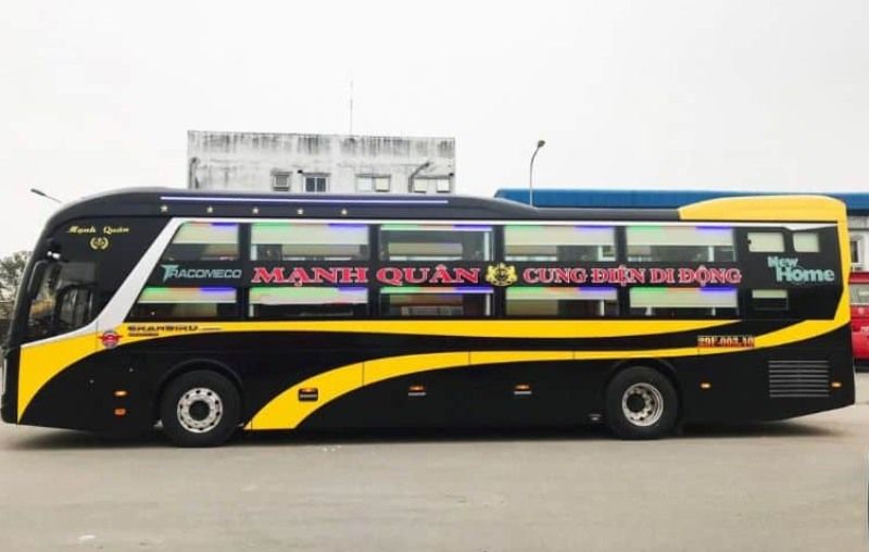 Manh-Quan-Bus-from-hanoi-to-ha-giang