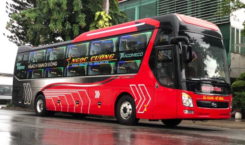 Ngoc-Cuong-VIP-from-hanoi-to-ha-giang