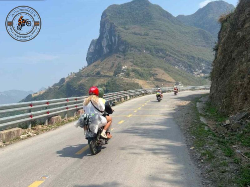 Where to Stay in Ha Giang: The Ultimate Accommodation Guide & Loop Map 1 understanding-the-ha-giang-loop-why-your-base-matters