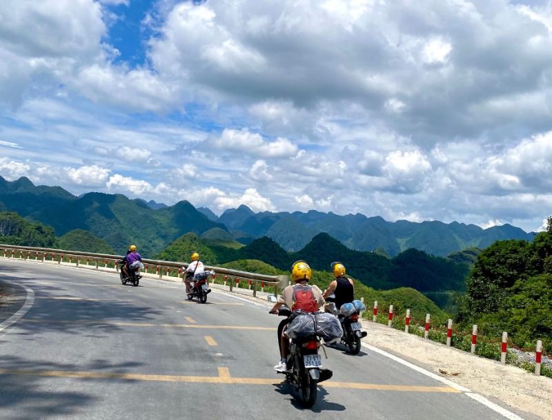 8 Tips You Cannot Skip When Solo Riding the Ha Giang Loop 1 what-is-the-ha-giang-loop-and-why-is-it-an-ideal-route-for-solo-riders
