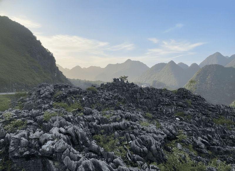 rich-geological-heritage-dong-van-karst-plateau